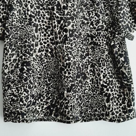 BANANA REPUBLIC Boxy Lightweight Short Sleeve Leopard Blouse Top Sz M - Picture 8 of 11